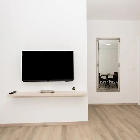 Apartman Mara *