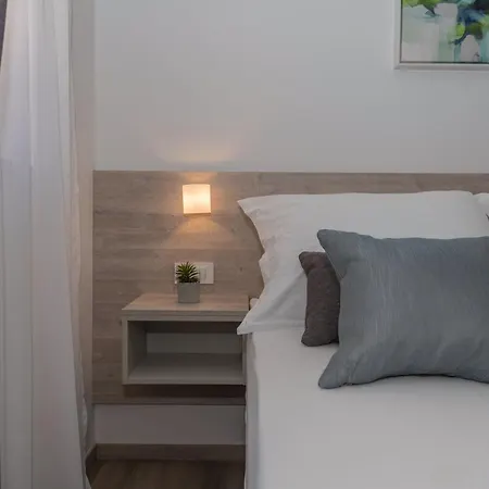 Mara Apartman *