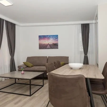 Apartamento Mara *