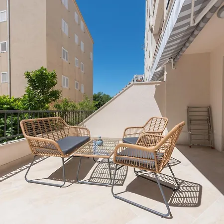 Apartman Mara *