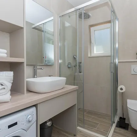 Mara Apartman *