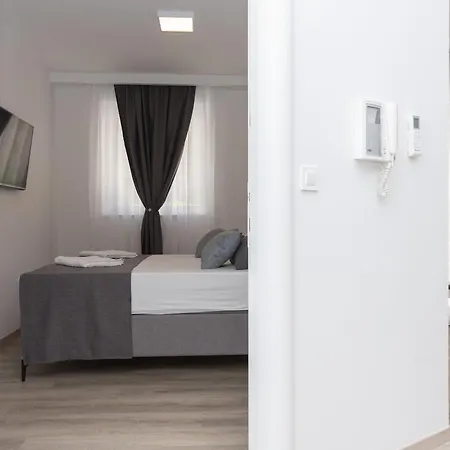 Mara Apartamento Makarska