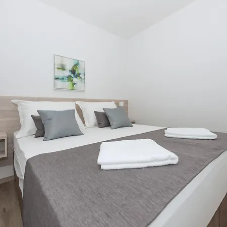 Mara Apartman *